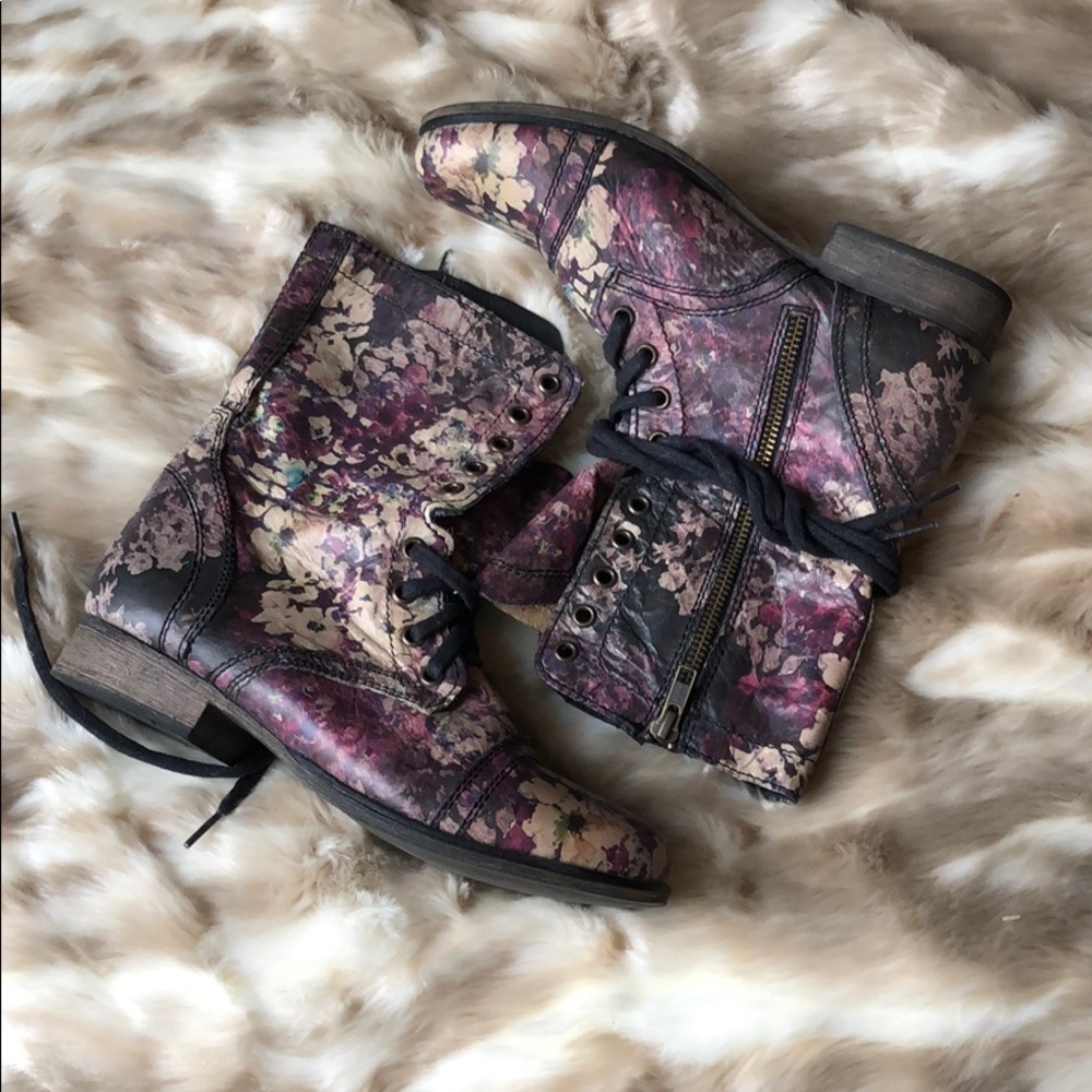 Steve Madden combat boots